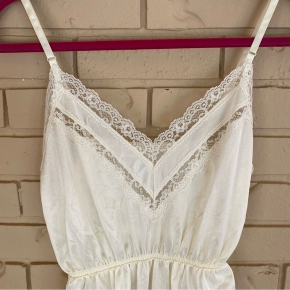Vintage 80s Lingerie Teddy Bodysuit Ivory Bride Lace Pin Up Adjustable Medium M - Picture 2 of 8